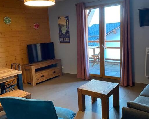Font-Romeu-Odeillo-Via Apartamento | T2 avec vue à 30m des télécabines