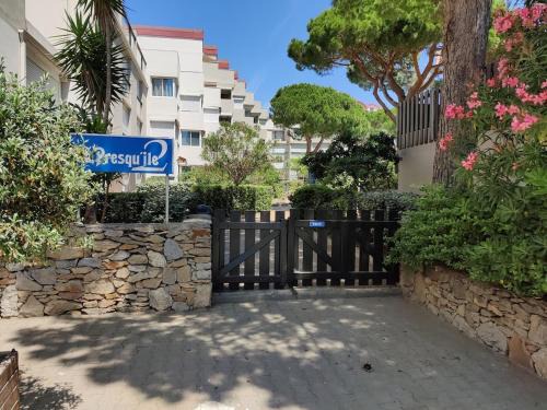 Port Rive Gauche Apartamento | T2 cabine relooké avec piscine idéalement situé