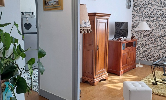Limoges Apartamento | T2 Centre Ville Idéal Pour Visiter Limoges Sans Voiture