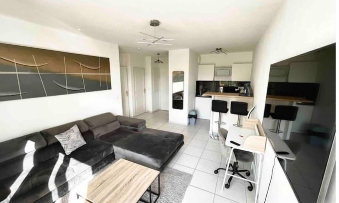 Croix-d'Argent Apartamento | T2 comfort close to EVERYTHING + Parking + WiFi