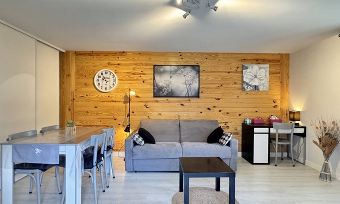 Cauterets Apartamento | T2 ensoleillé avec terrasse et vaste jardin commun