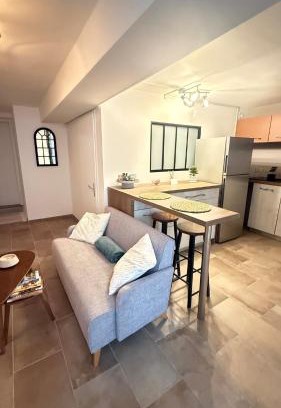 Fontenay-le-Comte Apartamento | T2 MEUBLÉ plein centre-ville