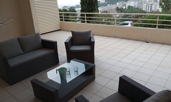 Ville-di-Pietrabugno Condominio | T2 panoramic sea and mountain view