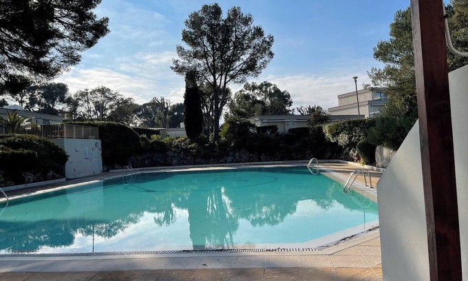 Boulouris-sur-Mer Apartamento | T2 St Raphaël, private garden, 5pers, 100m sea, pets welcome