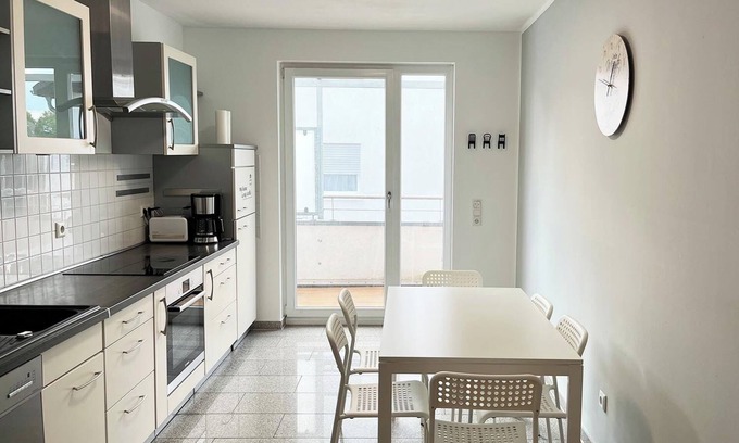 Troisdorf Apartamento | T23 - 3 room vacation apartment in Troisdorf, 75 sqm, max. 7 persons