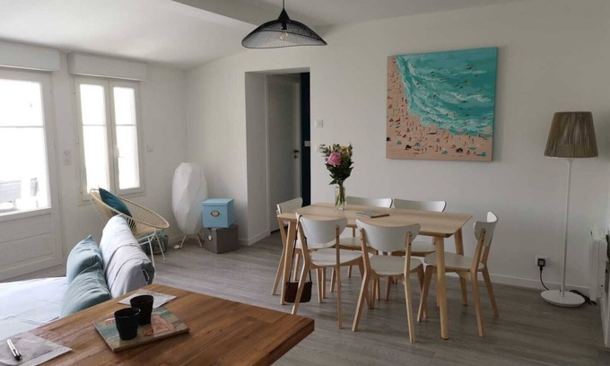 Soulac-sur-Mer Apartamento | Apartamento T3 de 62 m2 con terraza de 15 m2 en el corazón de Soulac.