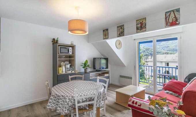 Esquieze-Sere Apartamento | T3 calme, 6 pers, terrasse, tout équipé - FR-1-402-117