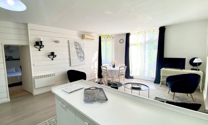 Eugenie-les-Bains Apartamento | T3 curiste rental 600m from the spa