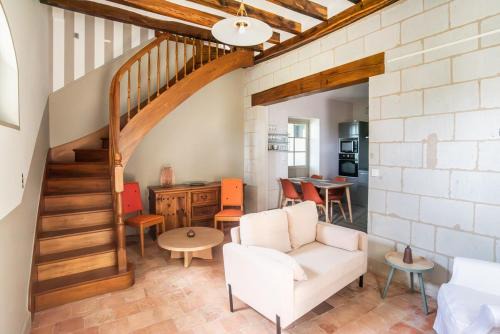 Gennes-Val-de-Loire Apartamento | T3 Duplex dépendance du Château