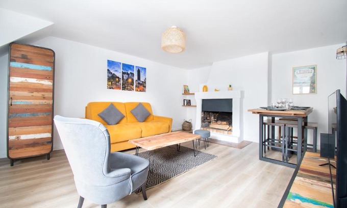 Decre-Cathedrale Apartamento | T3 Duplex de charme au cœur du quartier historique