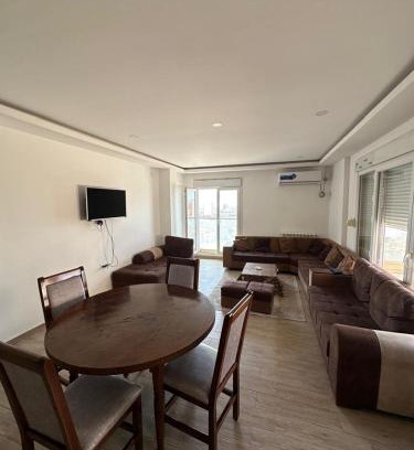 Bir El Djir Apartamento | T5 spacieux et lumineux
