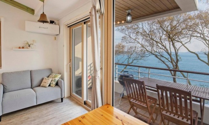 Gonam Casa | Taean Seapoem Pension