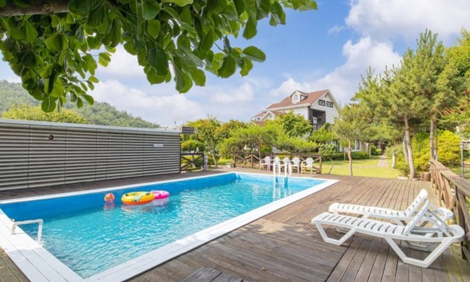 Nam Casa | Taean The Nature and Lake Pension