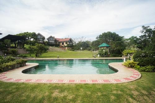 Calamba Casa | Tagaytay Foothills Cherimoya Farm Staycation