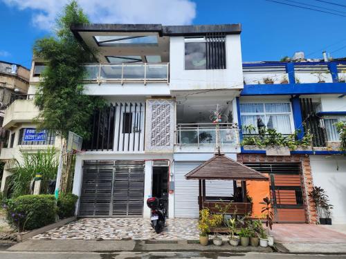 Silang Junction South Casa | Tagaytay Starcation