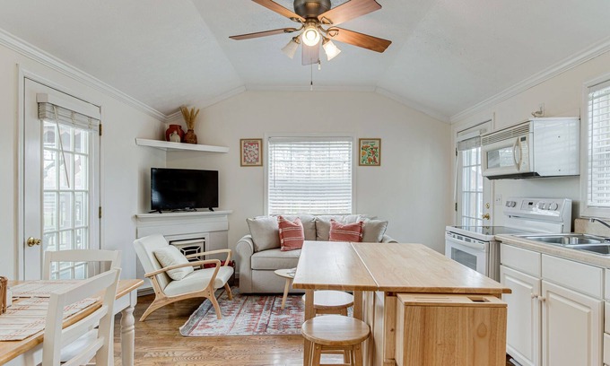Monteagle Cabaña | Take a Trip Down Memory Lane @ Berenstain Cottage!