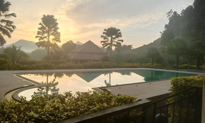 Ban Ta Khun Hotel | Takhun Mountain View Hotel