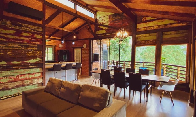 Benedito Novo Chalet De Esquí | Tal Haus chalet with panoramic view of the valley