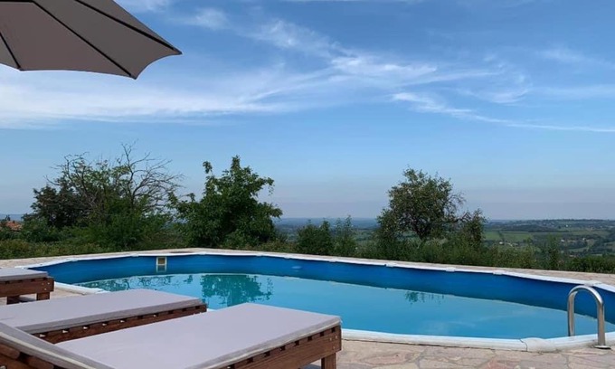 Mladenovac Casa | Talin Raj