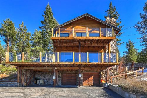Stateline Casa | Tallac View