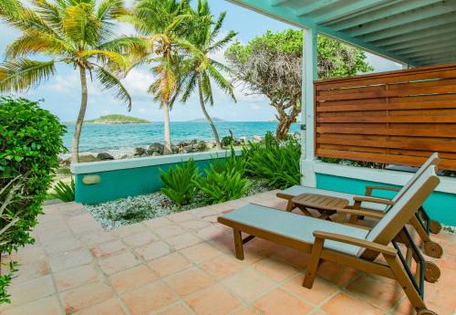 Testman Complejo | Tamarind Reef Resort Spa & Marina