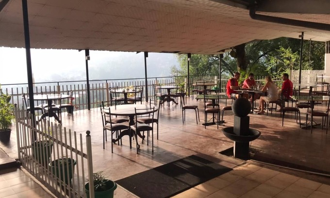 Anniwatta Hotel | Tamarind Tree Inn