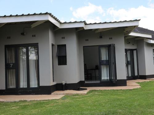 Harare Cama Y Desayuno | Tambarara Manor & Conference Centre