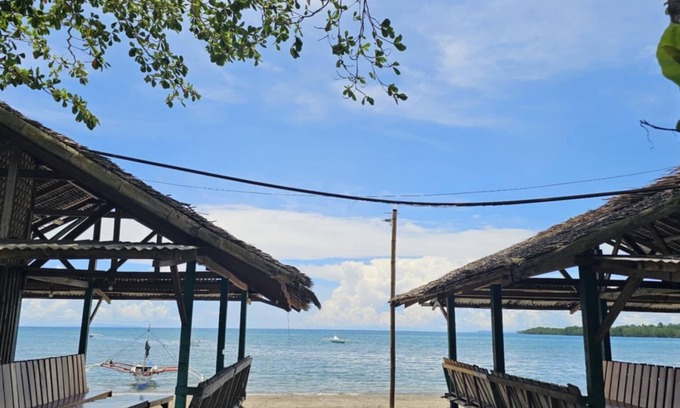 Loay Hotel | Tambayan Rooms & Cottages by SMS Hospitality