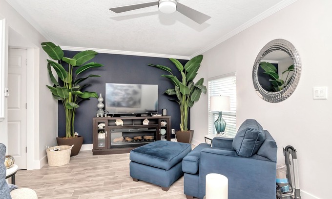 Davis Islands Casa | Tampa beautiful Davis Islands townhouse 5 mins from downtown, So. Tampa, and UT