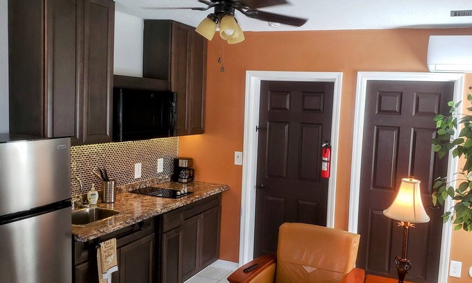 Tampa Apartamento | TAMPA SUITE 4 Minutes from SEMINOLE HARD ROCK CASINO