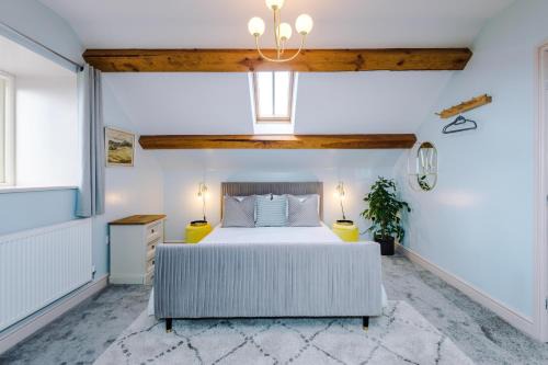 Cwm Dyserth Casa | Tan Y Bryn Ganol