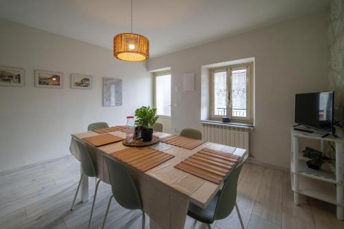Marone Apartamento | Tana LEONE