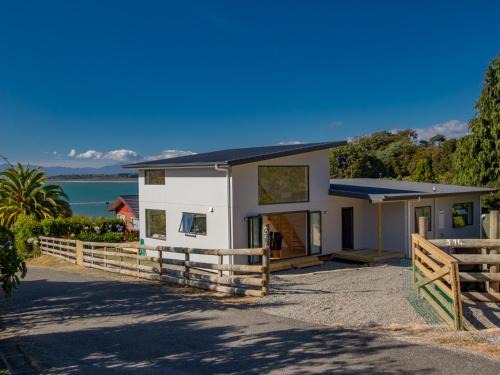 Kaiteriteri Casa | Tapu Bay Treasure - Kaiteriteri Holiday Home