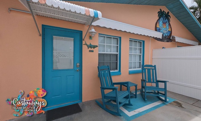 Saint James City Cabina | Tarpon @ 2 Fish Inn with Pool and Dockage on Pine Island