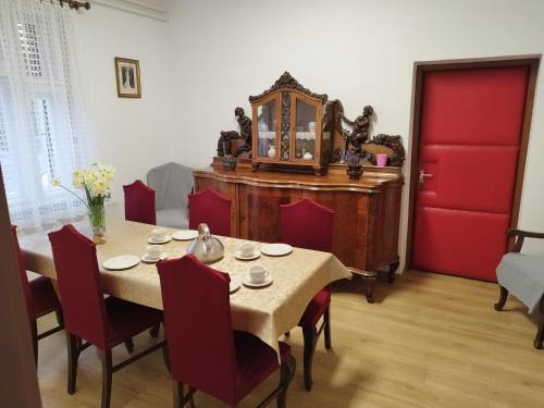 Tazlar Casa | Tartós Szegfű Vendégház, Magánszállás