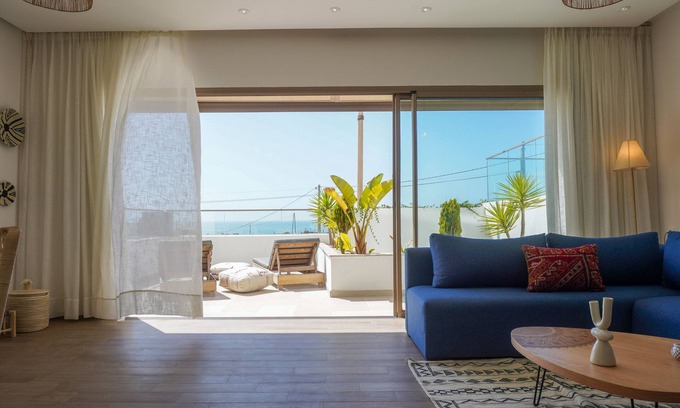 Imsouane Apartamento | Tasblast By Mood 4/5 Px-Apartamento-De Lujo-Baño para personas con movilidad ...