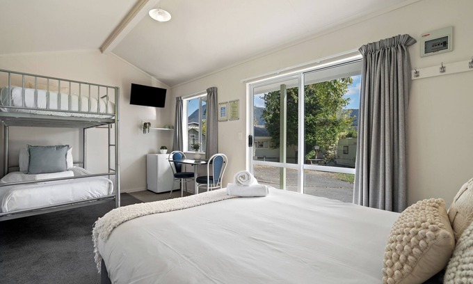 Picton Otro | Tasman Holiday Parks - Picton
