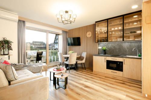 Zakopane Apartamento | Tatra View Apartamenty Księżycowe SPA