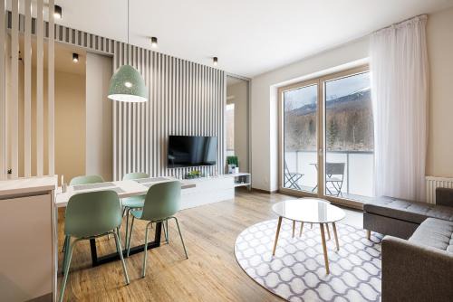 Novy Smokovec Apartamento | TATRYSTAY Bernard Apartments