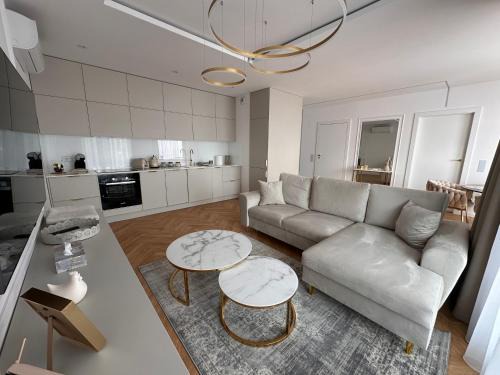 Lodz Apartamento | Taupe II Wyjątkowy Apartament w centrum Łodzi