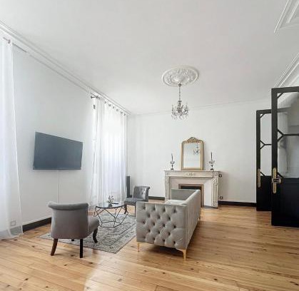 Centre Ville Apartamento | Taylor 8