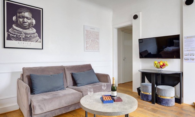 8th Arrondissement Apartamento | TBS 104 - Superb flat on Avenue Champs-Elysées