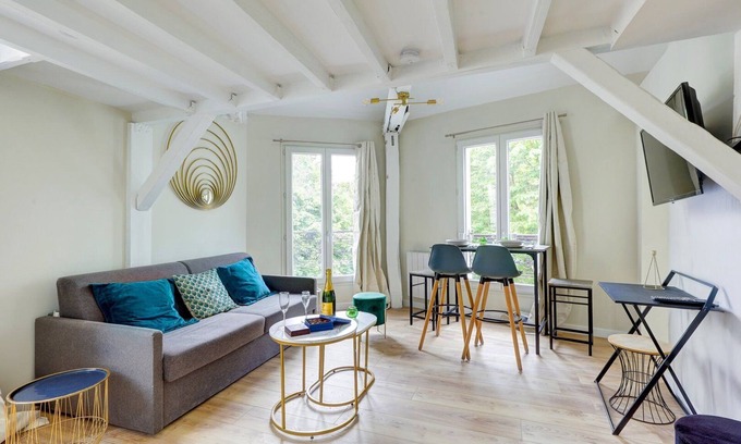 Porte-Saint-Martin Apartamento | TBS 24 - Nice suite in the Canal Saint-Martin area