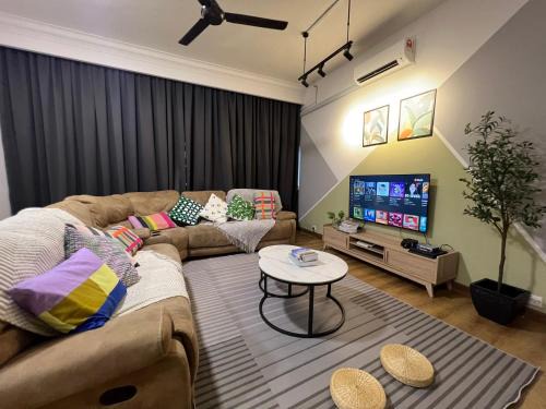 Kuantan Casa | TcVila4 18PAX 5BR 3Min to TelukCempedak Beach