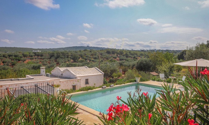 L'Assunta Casa | TD Casale Terranova Stone Farmhouse with Pool
