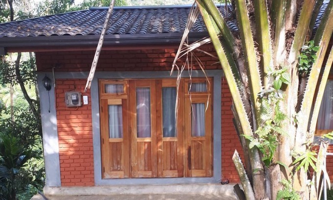 Doluwa Casa | Tea Leaf Retreat Peradeniya