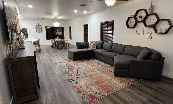 Crismon Heights Casa | Team headquarters Queen Creek