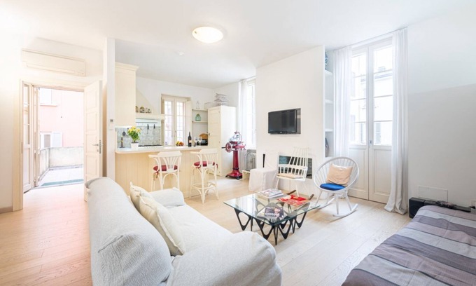 Parma City Centre Apartamento | Teatro Regio Exclusive Apartment