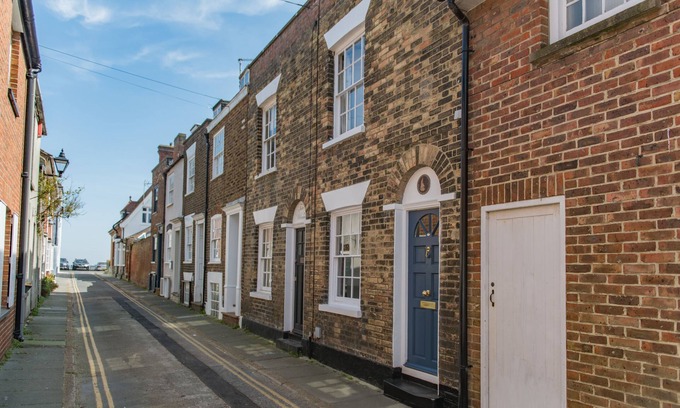 Deal Cabaña | Tell-Tale Cottage, Deal