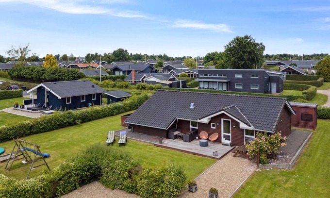 Pøt Strandby Casa | "Telli" - 350m from the sea by Interhome